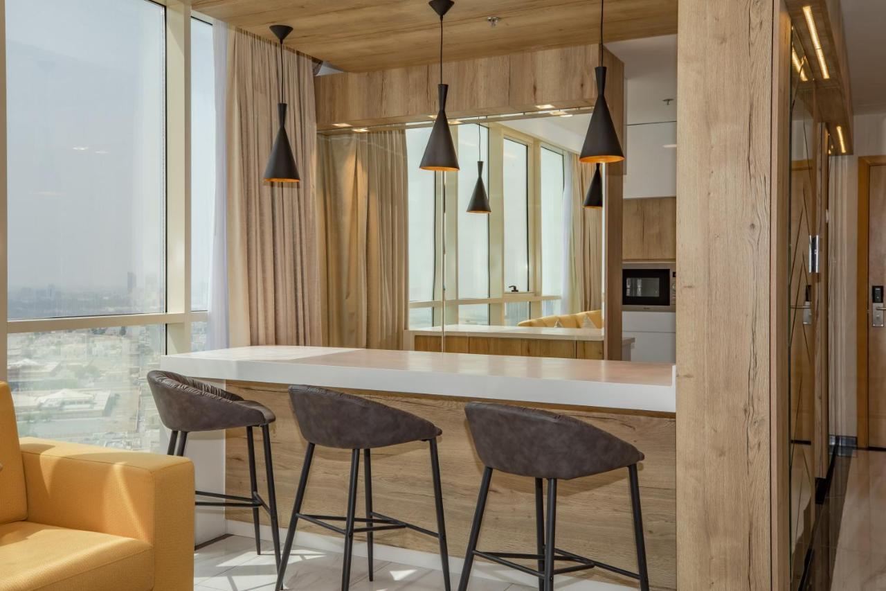 פוג'יירה Platinum Coast Hotel Apartments מראה חיצוני תמונה The Kitchen