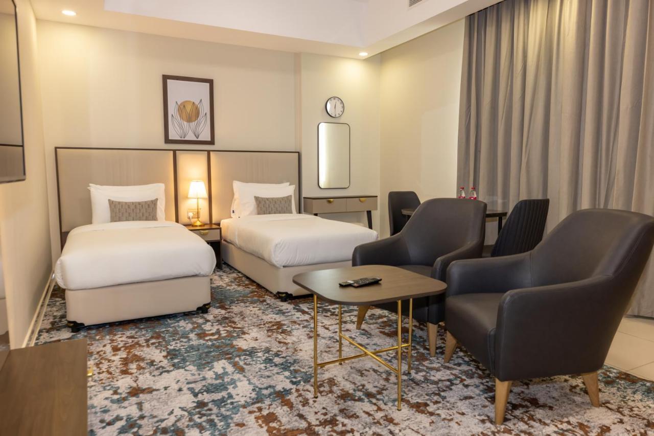 פוג'יירה Platinum Coast Hotel Apartments מראה חיצוני תמונה Deluxe room